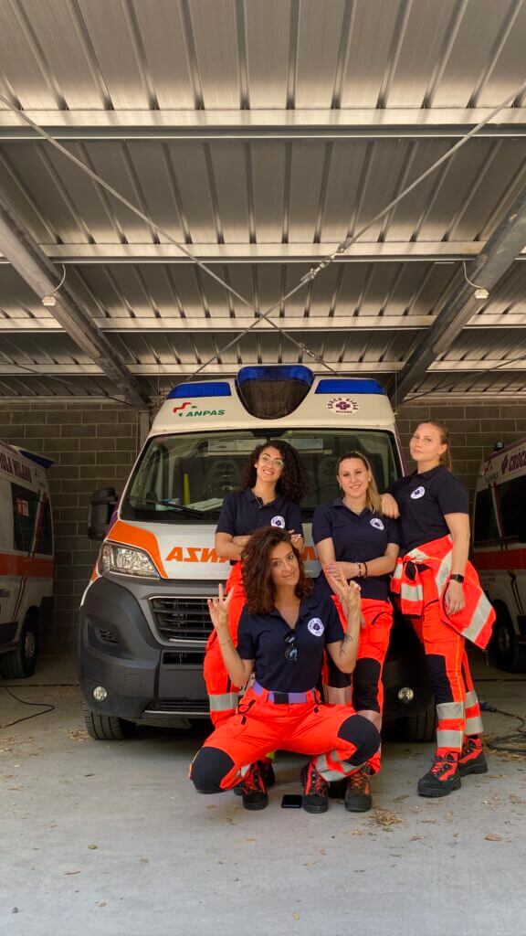 volontario ambulanza milano
